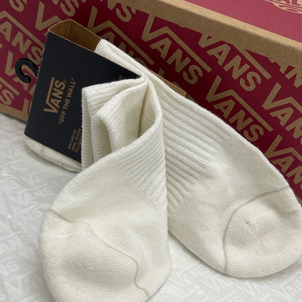 VANS. HALF CREW Socks 
HAUTEUR CHENLE CALCETIN DE MEDIA CAÑA
"OFF THE WALL"
1 pa